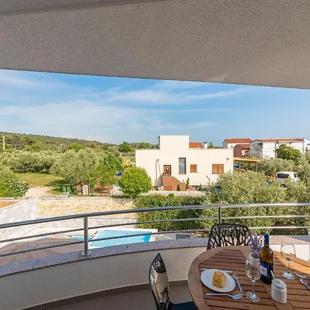 Villa Julija